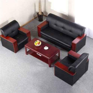 5-Seater Executive Office Sofa with black leatherette upholstery and wooden armrests in a modern office setting